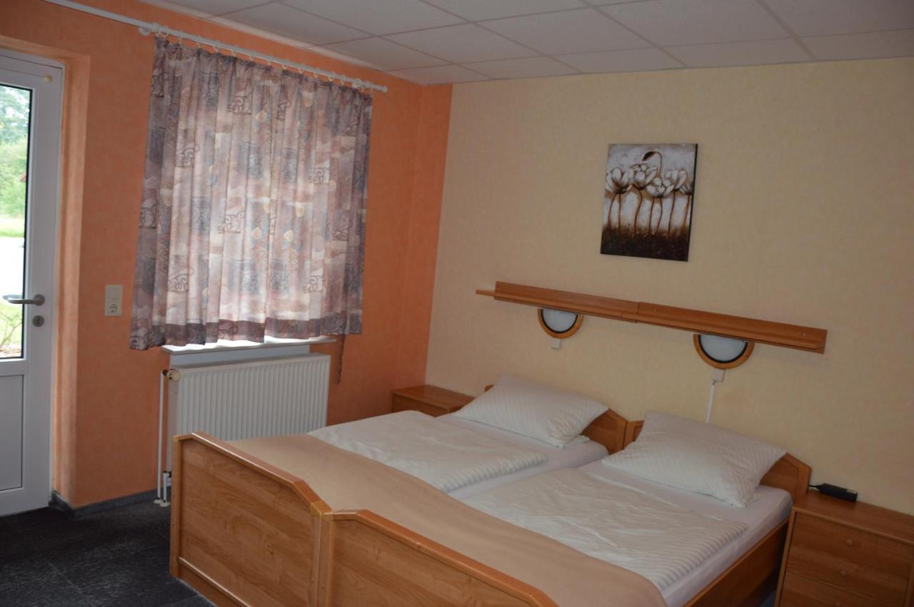 Hotel-Garni "Hof Von Hannover" 维特蒙德 外观 照片