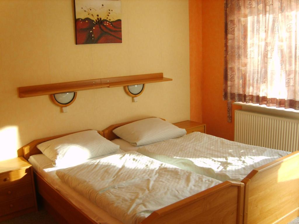 Hotel-Garni "Hof Von Hannover" 维特蒙德 客房 照片